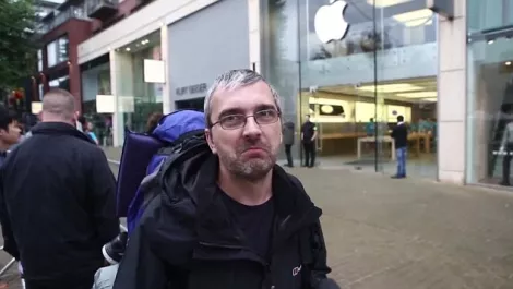 iHusband... Can iPhone 6 save 20 years of marriage?
